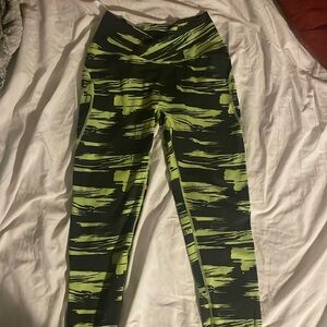 Alphalete Medium Leggings